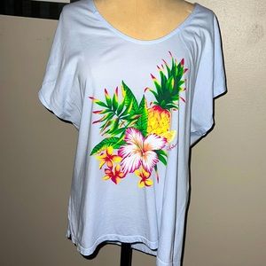 Tommy Bahama SS Women’s Tee Size M/M Tropical Lightweight